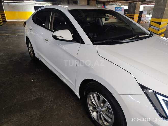 Hyundai Elantra 2019, 111,000 km - 1.6 l - Bakı