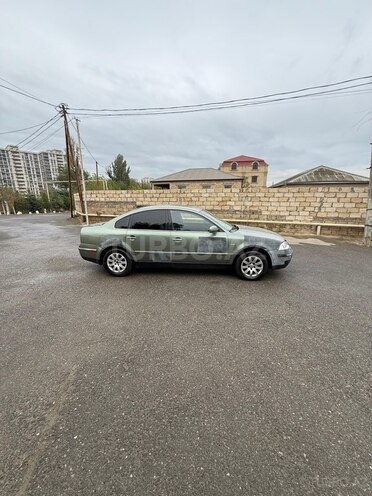 Volkswagen Passat 2001, 377,000 km - 1.8 l - Bakı