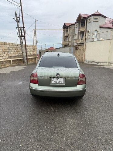 Volkswagen Passat 2001, 377,000 km - 1.8 l - Bakı
