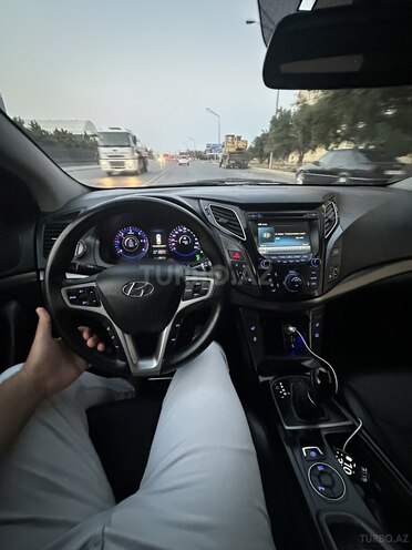 Hyundai i40 2012, 200,000 km - 1.7 l - Bakı