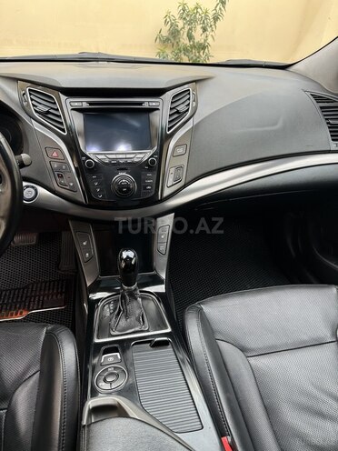 Hyundai i40 2012, 200,000 km - 1.7 l - Bakı