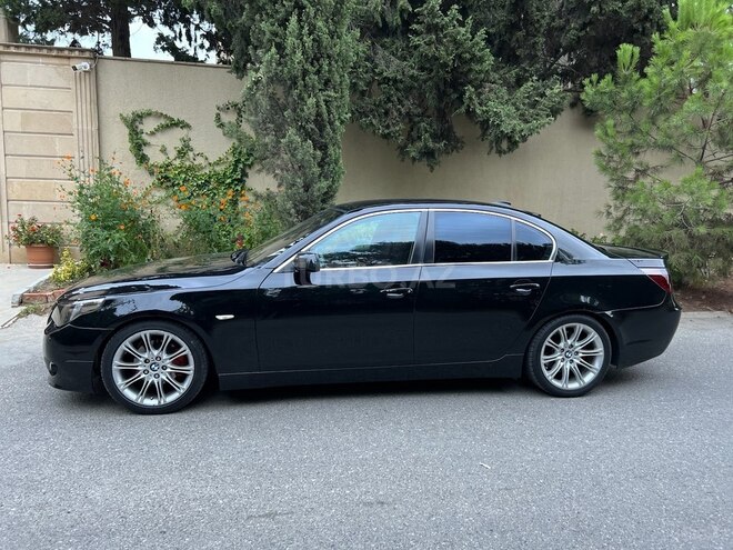 BMW 525 2006, 327,000 km - 2.5 l - Bakı