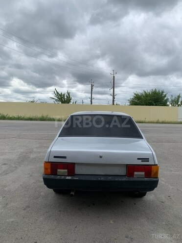 LADA (VAZ) 21099 2002, 999,999 km - 1.5 l - Xudat