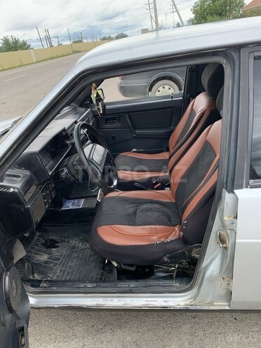 LADA (VAZ) 21099 2002, 999,999 km - 1.5 l - Xudat