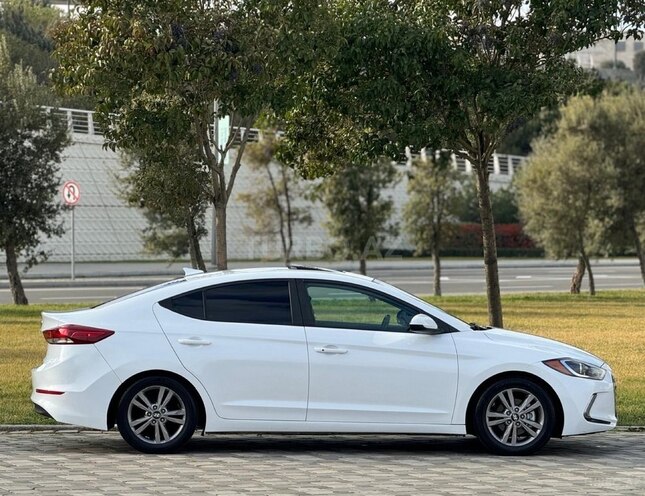 Hyundai Elantra 2017, 117,000 km - 2.0 l - Bakı