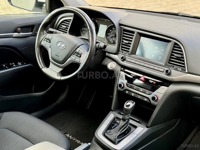 Hyundai Elantra 2017, 117,000 km - 2.0 l - Bakı