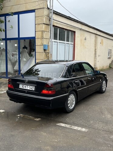 Mercedes C 240 1998, 258,500 km - 2.4 л - Biləsuvar