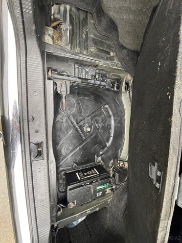 Mercedes C 240 1998, 258,500 km - 2.4 л - Biləsuvar