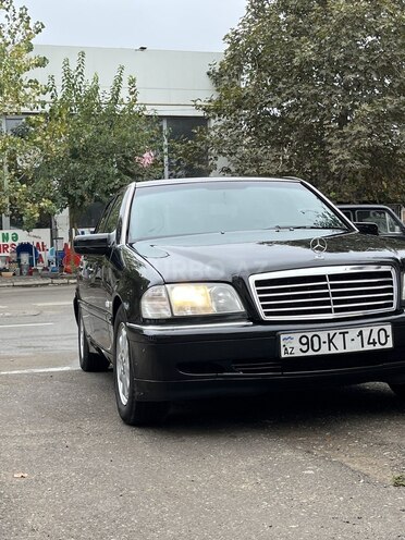 Mercedes C 240 1998, 258,500 km - 2.4 л - Biləsuvar