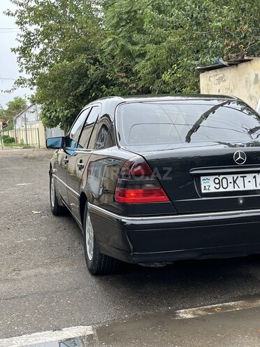 Mercedes C 240 1998, 258,500 km - 2.4 л - Biləsuvar