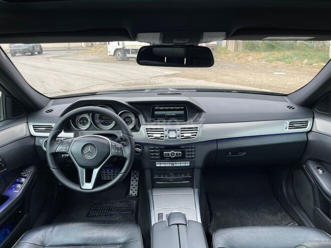 Mercedes E 220 2014, 270,000 km - 2.1 l - Bakı
