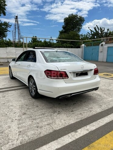 Mercedes E 220 2014, 232,000 km - 2.1 l - Bakı