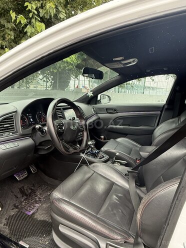 Hyundai Elantra 2018, 149,000 km - 1.6 l - Şamaxı