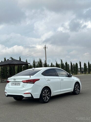 Hyundai Accent 2017, 128,445 km - 1.6 l - Bakı