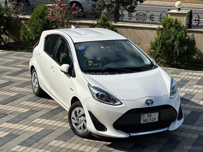 Toyota Aqua 2020, 100,000 km - 1.5 l - Gəncə