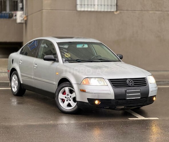 Volkswagen Passat 2003, 289,000 km - 1.8 l - Bakı