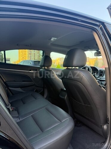Hyundai Elantra 2016, 111,045 km - 2.0 l - Bakı