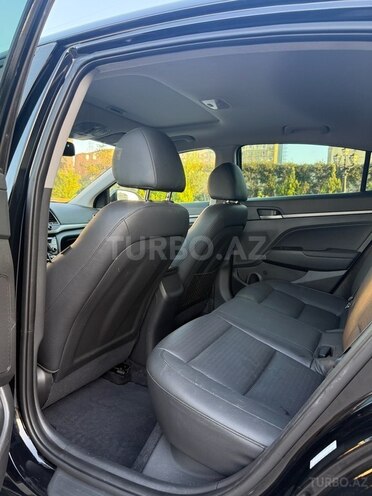 Hyundai Elantra 2016, 111,045 km - 2.0 l - Bakı