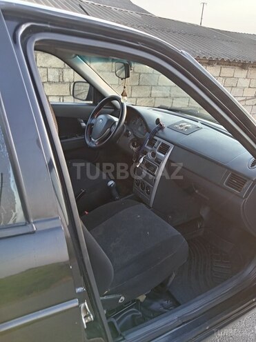 LADA (VAZ) Priora 2013, 244,000 km - 1.6 л - Horadiz