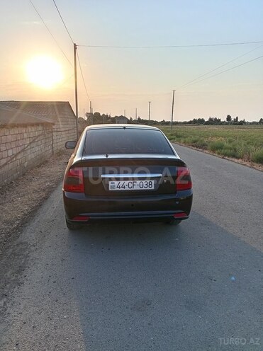 LADA (VAZ) Priora 2013, 244,000 km - 1.6 л - Horadiz