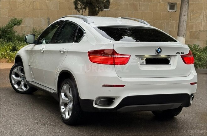 BMW X6 2011, 129,500 km - 4.4 l - Bakı
