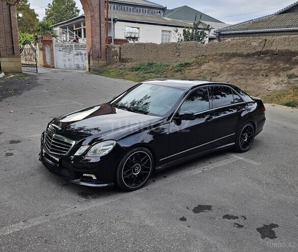 Mercedes E 300 2010, 297,000 km - 3.0 l - Bakı