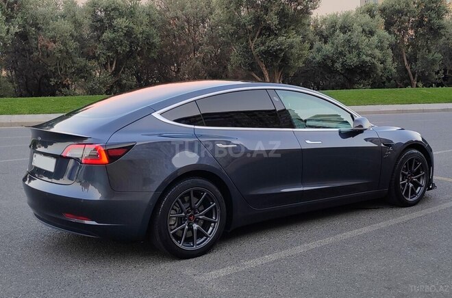 Tesla Model 3 2018, 131,000 km - 0.0 л - Bakı