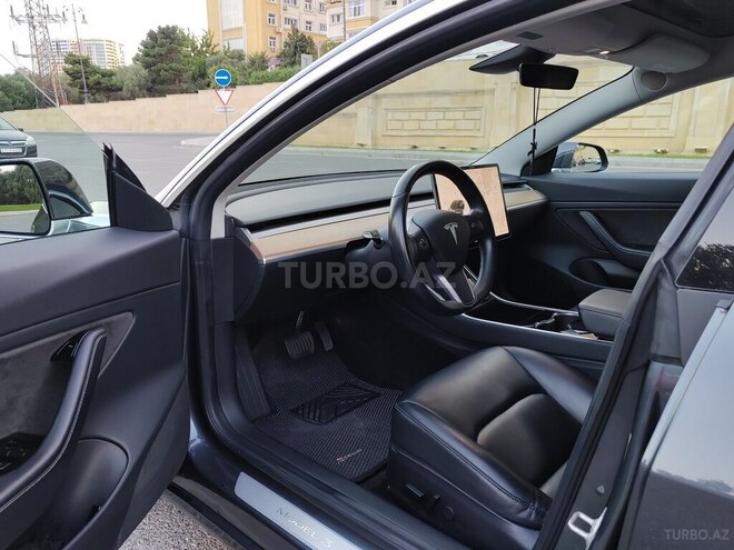 Tesla Model 3 2018, 131,000 km - 0.0 л - Bakı