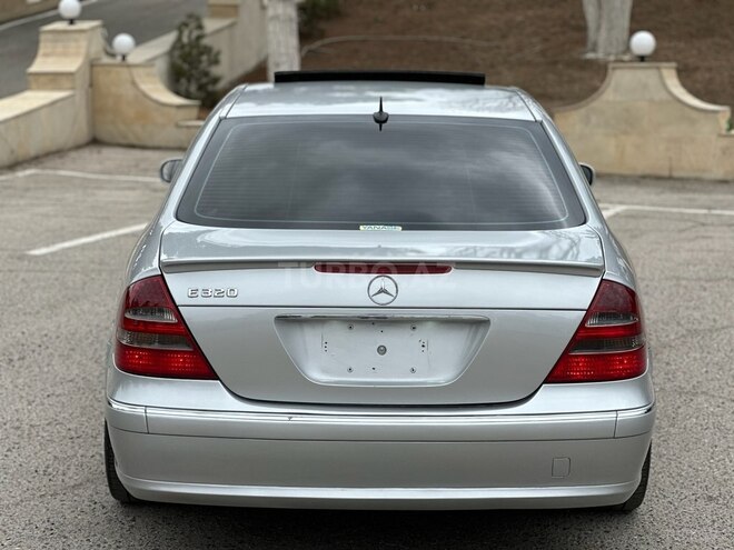 Mercedes E 320 2002, 269,900 km - 3.2 l - Bakı
