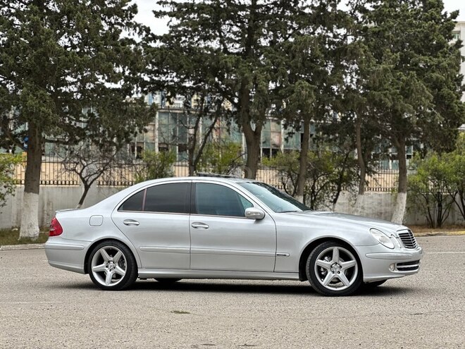 Mercedes E 320 2002, 269,900 km - 3.2 l - Bakı