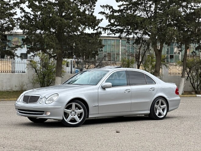 Mercedes E 320 2002, 269,900 km - 3.2 l - Bakı