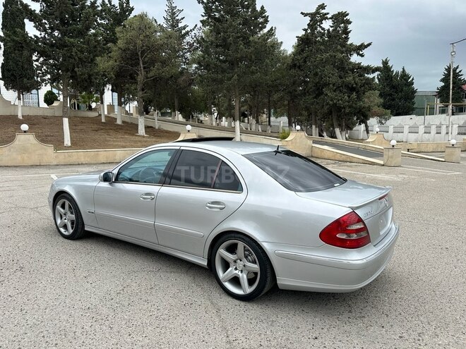 Mercedes E 320 2002, 269,900 km - 3.2 l - Bakı