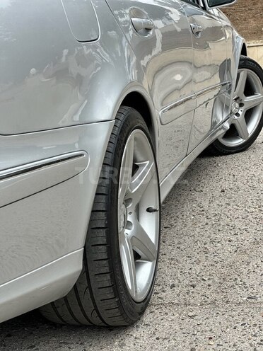 Mercedes E 320 2002, 269,900 km - 3.2 l - Bakı