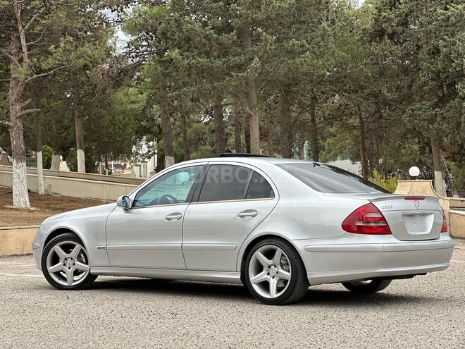 Mercedes E 320 2002, 269,900 km - 3.2 l - Bakı