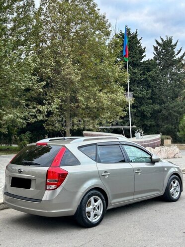 Kia  2010, 349,653 km - 1.6 l - Bakı