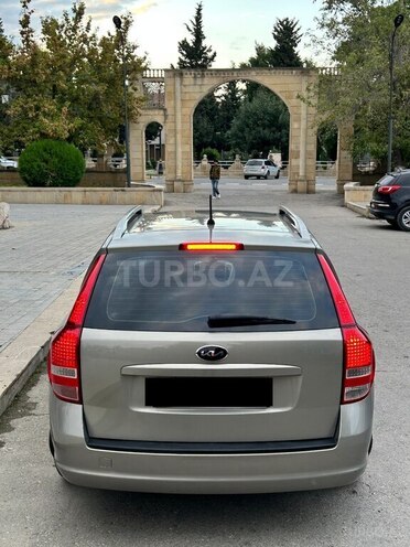 Kia  2010, 349,653 km - 1.6 l - Bakı