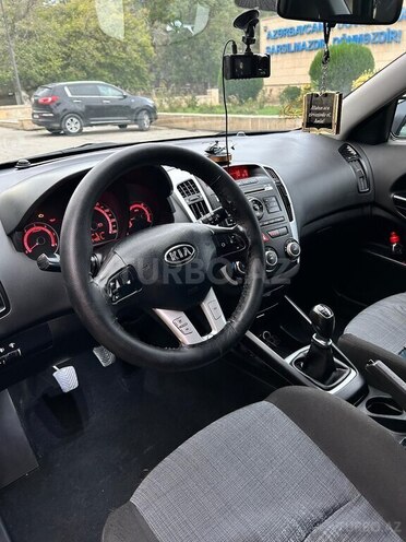 Kia  2010, 349,653 km - 1.6 l - Bakı