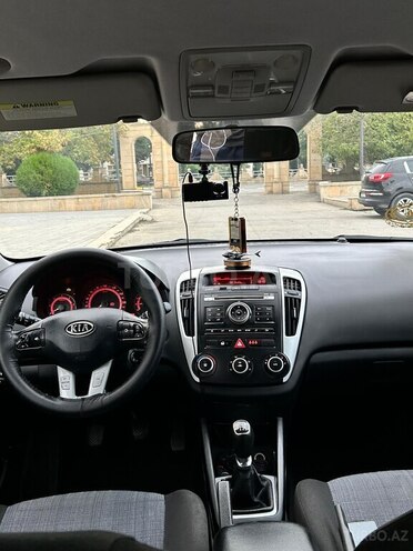 Kia  2010, 349,653 km - 1.6 l - Bakı