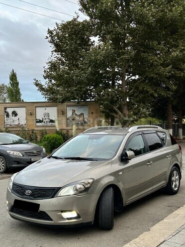 Kia  2010, 349,653 km - 1.6 l - Bakı