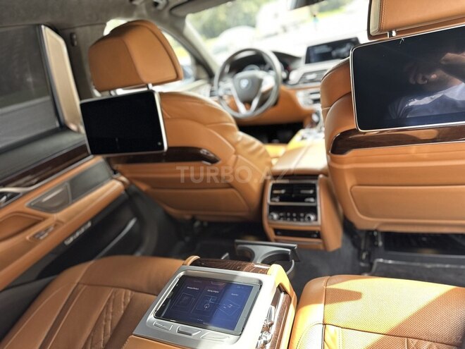 BMW 740 2016, 130,000 km - 3.0 l - Bakı