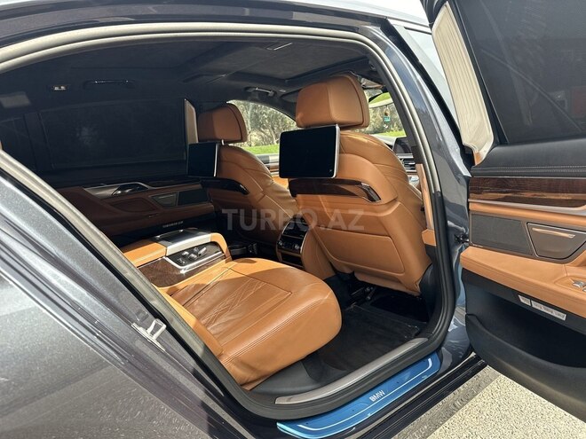 BMW 740 2016, 130,000 km - 3.0 l - Bakı