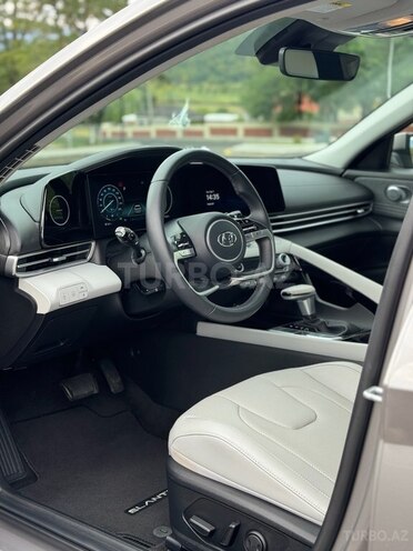 Hyundai Elantra 2022, 19,500 km - 1.6 l - Zaqatala