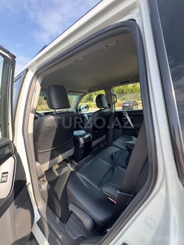 Toyota Land Cruiser Prado 2013, 280,000 km - 2.7 л - Bakı