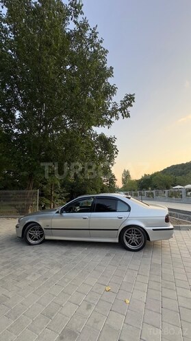 BMW 540 1999, 219,000 km - 4.4 л - Qəbələ