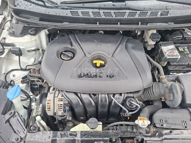 Hyundai Elantra 2015, 130,357 km - 1.8 л - Bakı