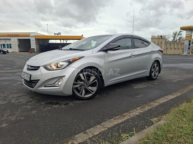 Hyundai Elantra 2015, 130,357 km - 1.8 л - Bakı