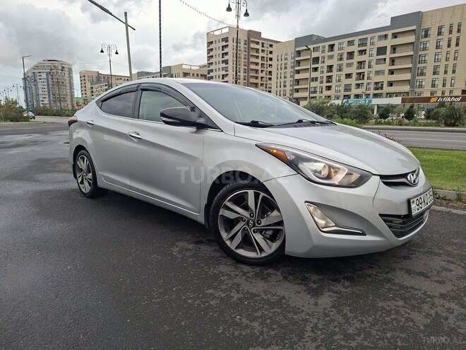 Hyundai Elantra 2015, 130,357 km - 1.8 л - Bakı