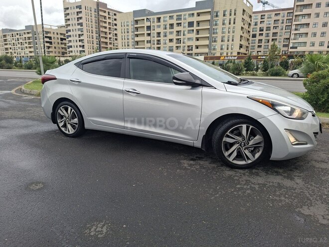 Hyundai Elantra 2015, 130,357 km - 1.8 л - Bakı