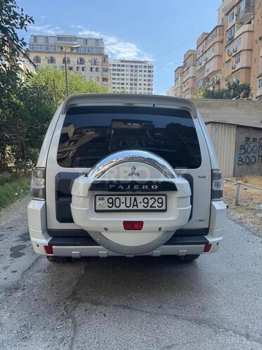 Mitsubishi Pajero 2013, 230,000 km - 3.5 л - Bakı