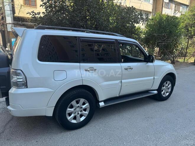 Mitsubishi Pajero 2013, 230,000 km - 3.5 л - Bakı